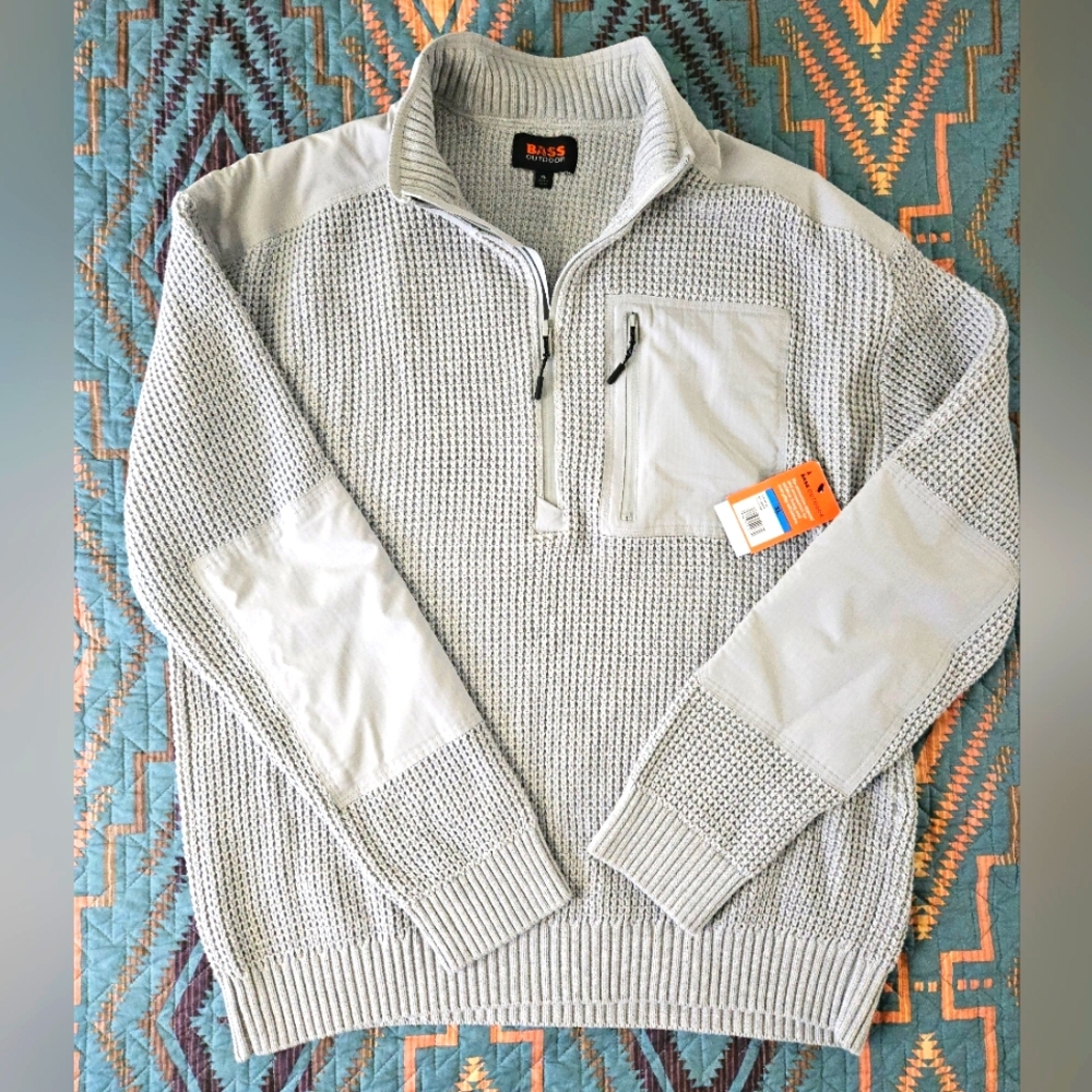 NWT Bass Outdoors‎ Sweater
